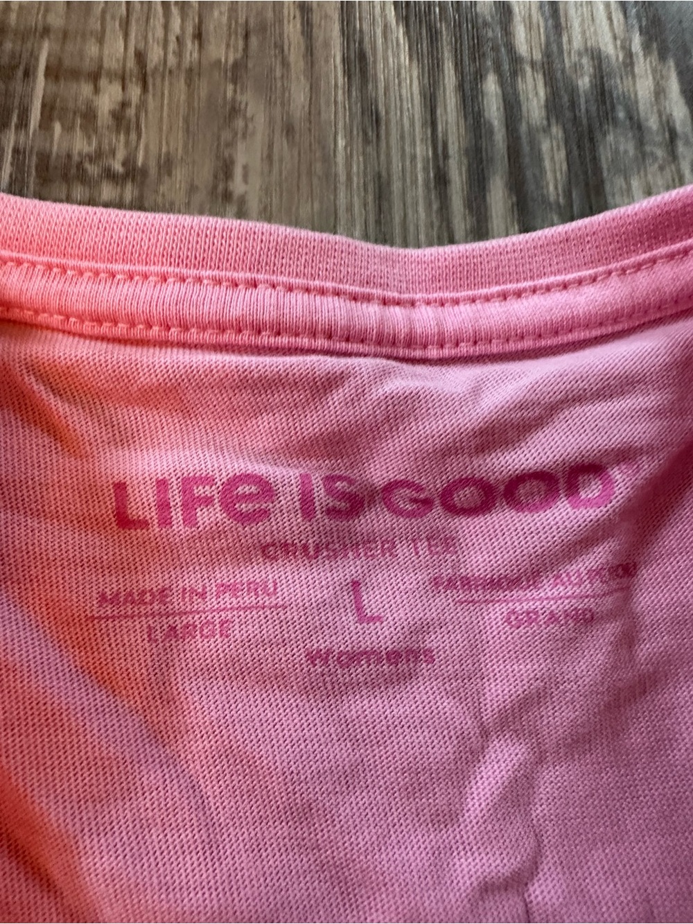 Life Is Good Large Pink Cow Something in the Way She Moos Crewneck Tee - Picture 3 of 3